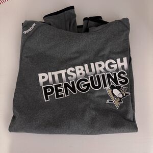 Pittsburgh Penguins Hockey Sweatshirt Center Ice Collection Size XL EUC Reebok